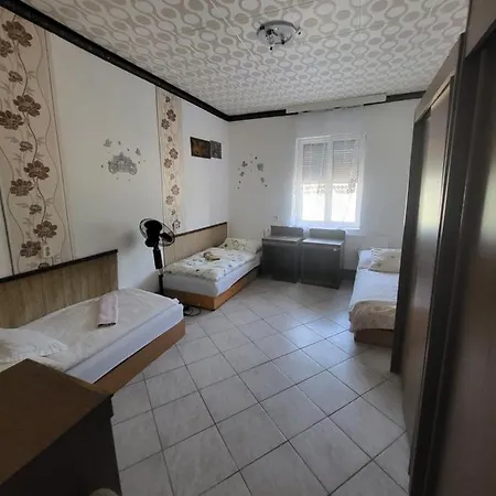 Szandika Vendeghaz *