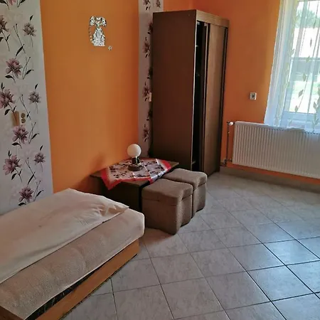 Szandika Vendeghaz טיסאאוורוש