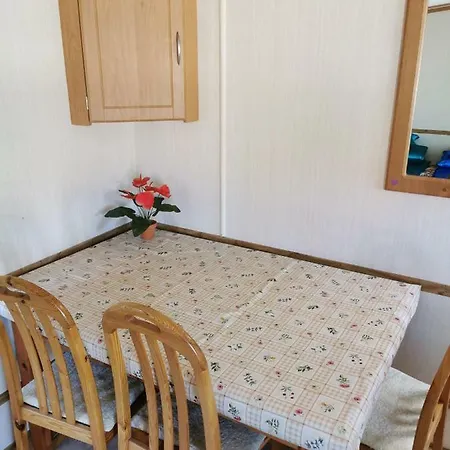 Szandika Vendeghaz Guest house